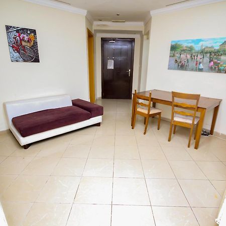 Nice Single Rooms For "Girls" Only In Dubai, Marina Buitenkant foto