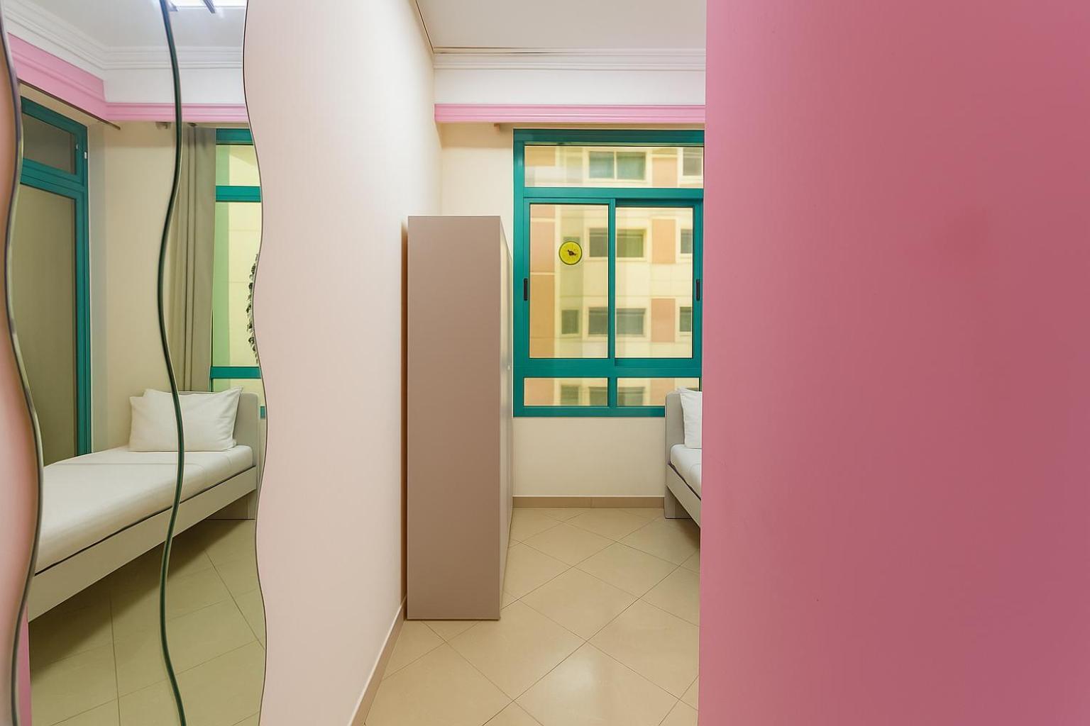 Nice Single Rooms For "Girls" Only In Dubai, Marina Buitenkant foto